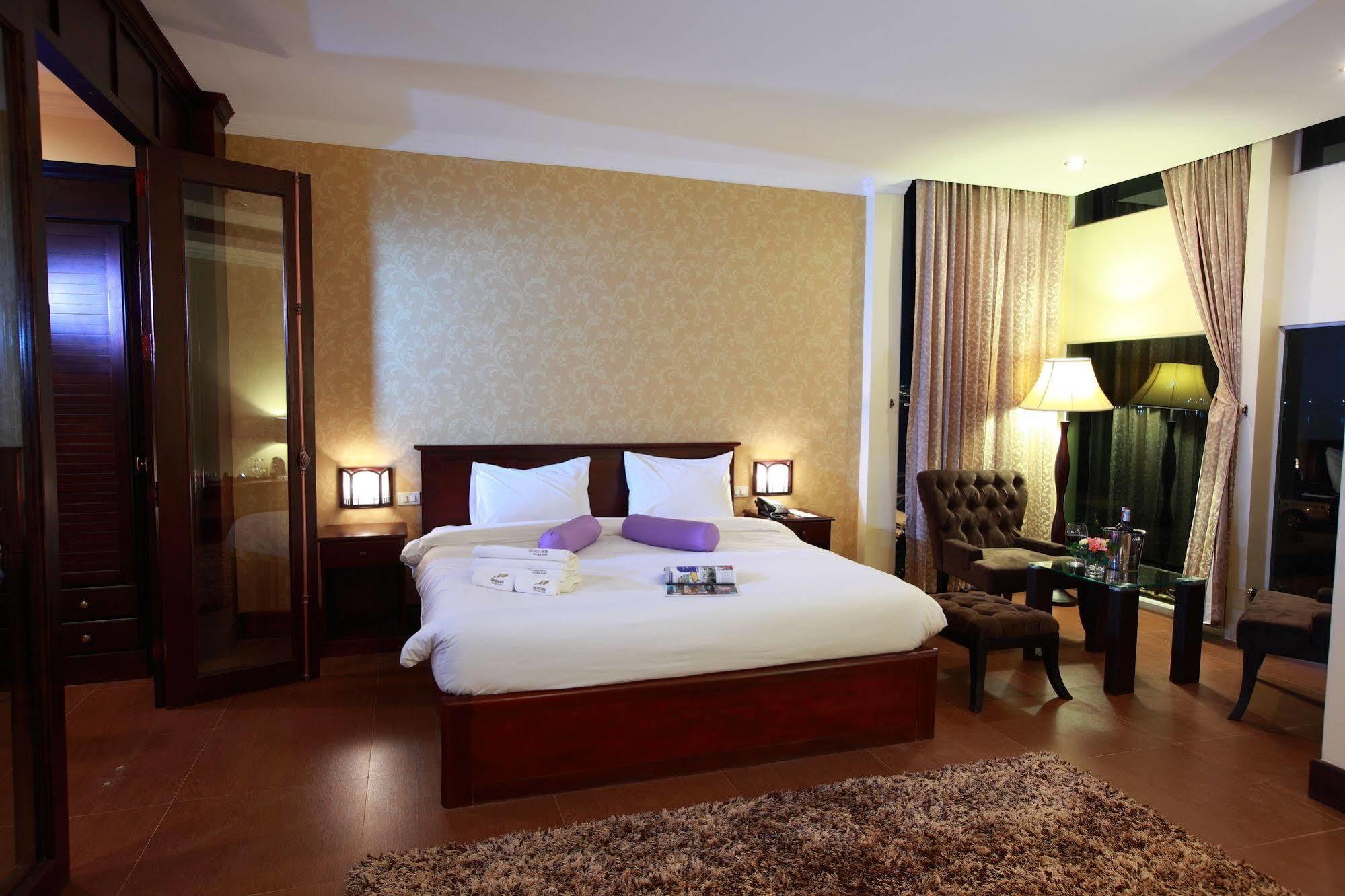 ויינטיאן Seasons Riverside Hotel מראה חיצוני תמונה